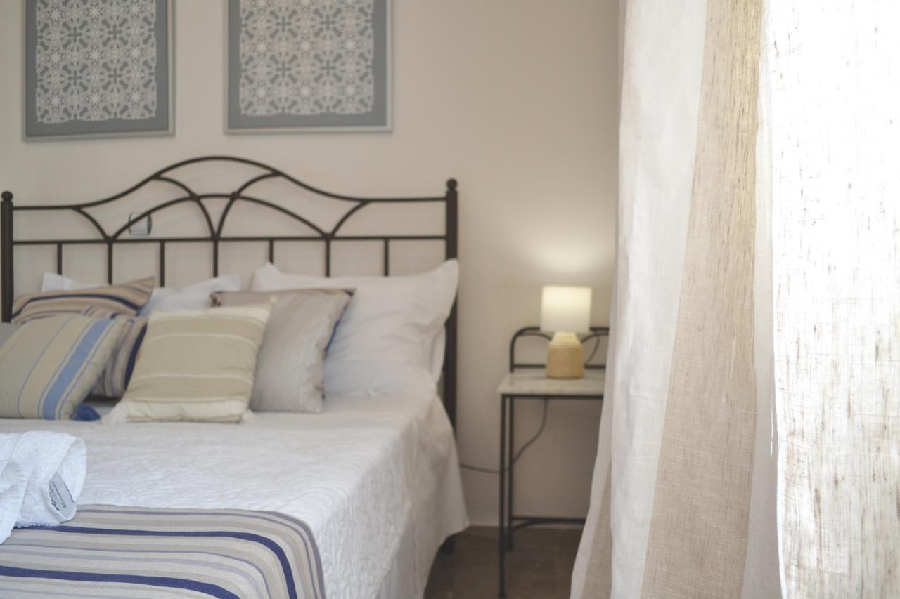 Ariadne & Theseus Apartments Naxos City Exteriör bild
